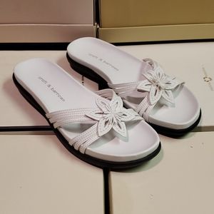 Croft & Barrow Macie Open-Toe Flat Flower Sandals